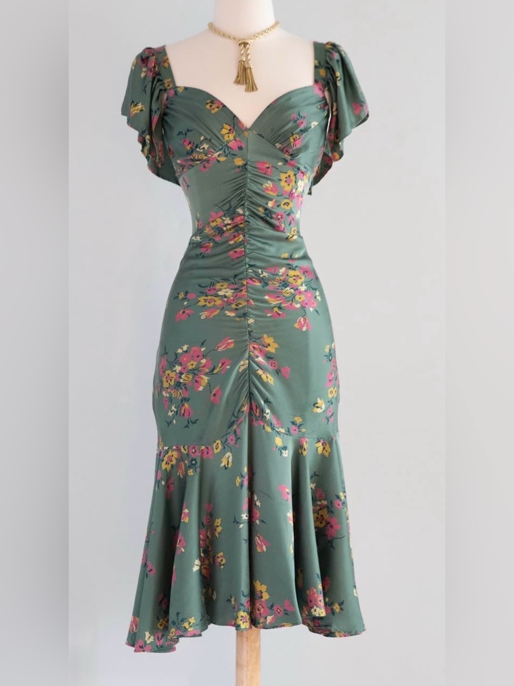 Vintage Betsey Johnson 90s green floral silk ruched dress
